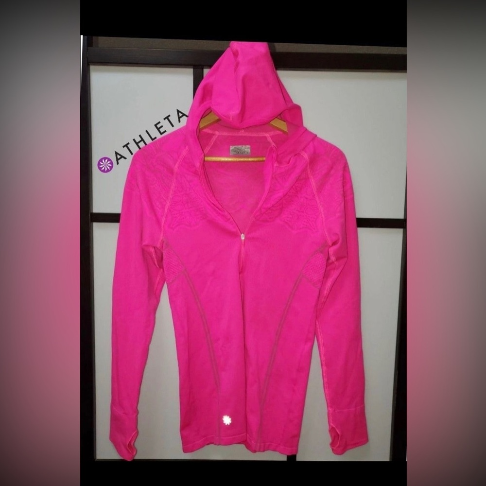 Athleta half zip hoodie M